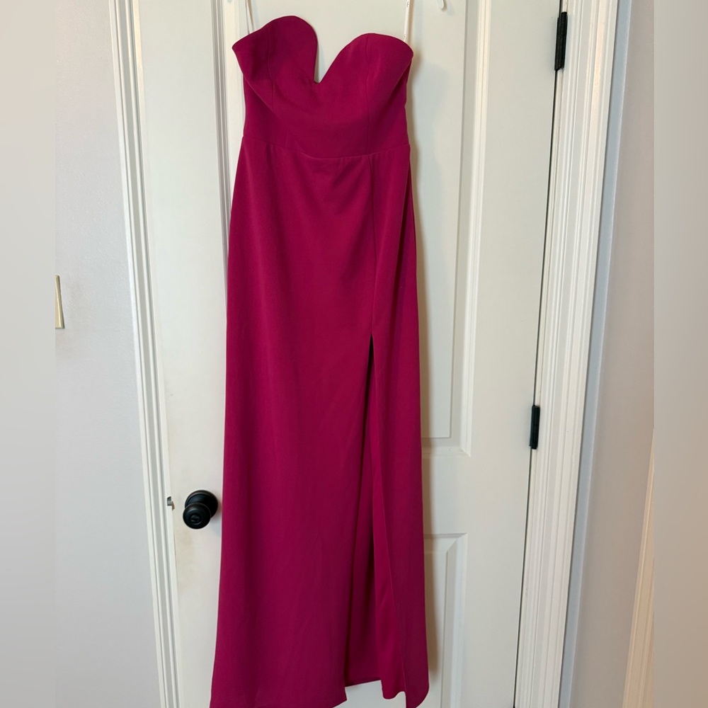 Lulu's pink strapless formal dress